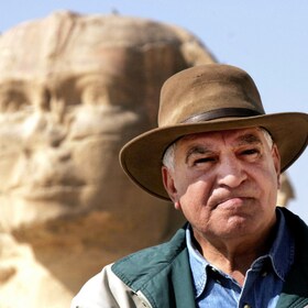 kul-zahi-hawass-24-537829a_280x280_crop_478b24840a